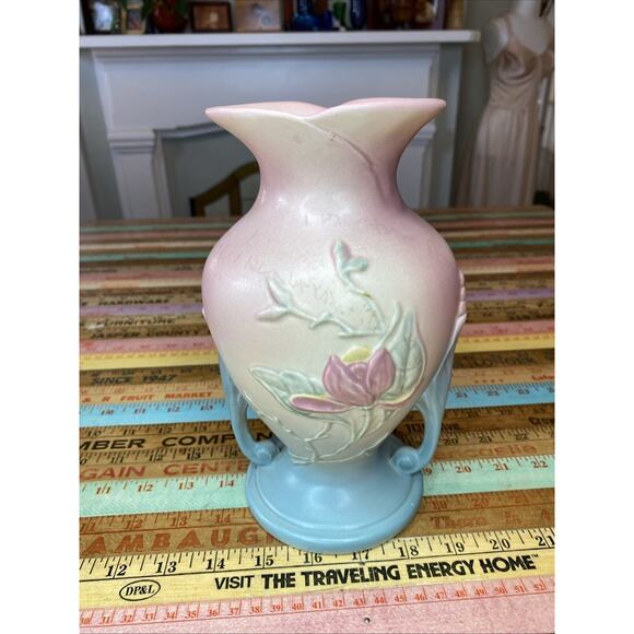 Vtg HULL ART POTTERY 8-1/2 MAGNOLIA Double Handle VASE NUMBER 2 Art Deco Nouveau - Picture 2 of 10